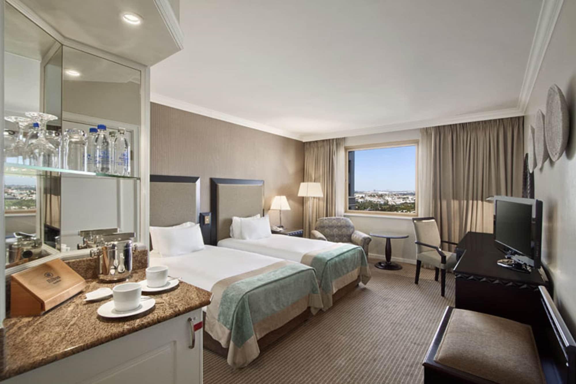 Nh Johannesburg Sandton Ξενοδοχείο Εξωτερικό φωτογραφία A room at the Hilton London Heathrow